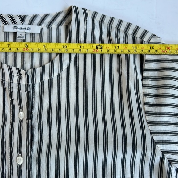 Madewell button-down bell sleeves and band collar gray stripe - Picture 15 of 16